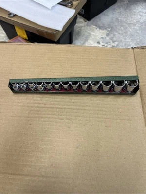 S-K Tools 13Pc 3/8" Drive 6Pt Metric Socket Set in Tray 7mm-19mm Complete U.S.A. - Image 1 of 4