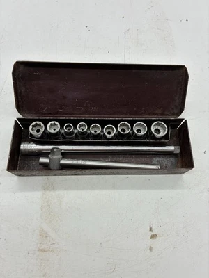 Craftsman Midget Socket Set; C-Series; 9/32 inch Drive; 5868; 6113; 1932 - 1935 - Image 1 of 4