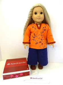 American Girl Julie's Casual Outfit Excellent Condition in Box Doll Not Included - Picture 1 of 4