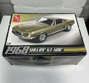 AMT 1968 Shelby GT-500 1:25 Model Kit 634 unvollständig für Teile versiegelte Tüten - Bild 1 von 8