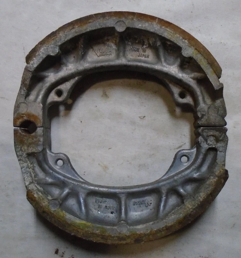 HONDA SL70 BRAKE SHOES One Pair Vesrah C18D Made In Japan Foto 1 de 4
