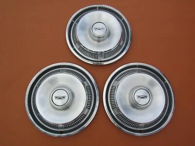 Ford Torino Fairlane Falcon 3 1969 70 71 bonitos tapacubos originales de 14" cubiertas de rueda Foto 1 de 4