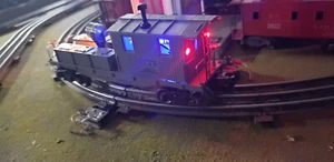 LIONEL 6420 SEARCHLIGHT CABOOSE WITH LED INTERIOR, TAIL LIGHTS - Picture 1 of 24