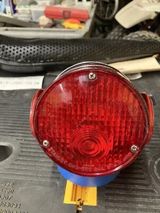YAMAHA XT500 TX500 TX650 TX750 XS500 XS650 1974 1975 1976 Tail Light Assy N.O.S - Picture 1 of 5