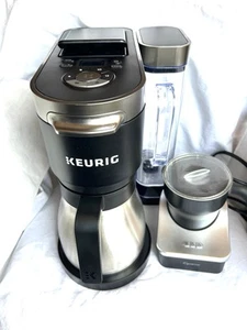 Cafetera y espumador de leche Capresso Keurig K-Duo Plus de un solo servicio y jarra - Imagen 1 de 18