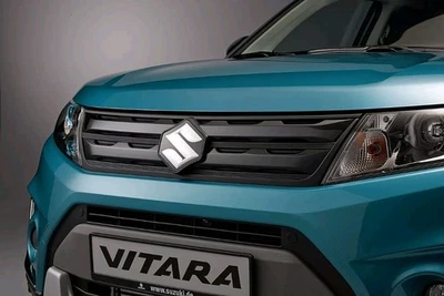 NUEVO Kit de 4 piezas de inserción de rejilla delantera genuino Suzuki VITARA negro 990E0-54P70-ZCE Foto 1 de 4