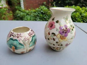 Zsolnay Hungary 2pc Set 3" Round Vase & 5" Tall Vase Floral Design Gold Trim - Picture 1 of 6