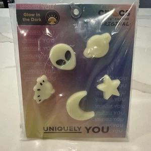 Uniquely You Crocs Jibbitz Charms Glow in the Dark Ceiling Stars 5 pack - Picture 1 of 8