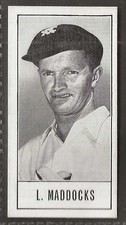 BARRATT-TEST CRICKETERS 1956 (SERIES A)-#30- VICTORIA - MADDOCKS