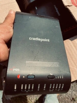 Cradlepoint MBR1400 V2 Wi-Fi Wireless Router MOBILE ROU W/ POWER ADA & ANETNNA'S - Image 1 of 4