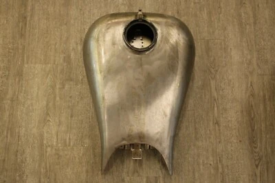 TANQUE DE COMBUSTIBLE ELÁSTICO PERSONALIZADO DE 6,6 GALONES HARLEY DAVIDSON TOURING BAGGERS FLH 08-16 Foto 1 de 4