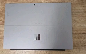 Microsoft Surface Pro 4 Intel Core i5-6300U 2.4GHz 8GB RAM 256GB SSD w/keyboard - Picture 1 of 3