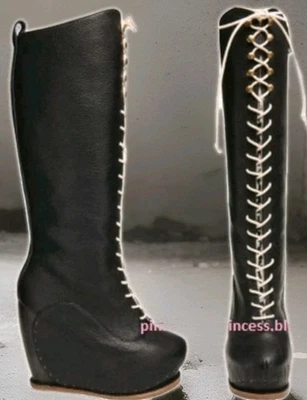 Botas Largas de Cuero Toad in Hole Elección Irregular Rara. UK5/38 En Caja  Foto 1 de 4