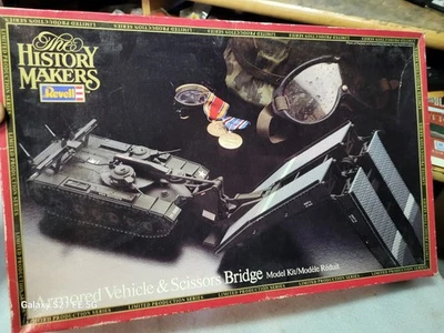 Revell History Makers 装甲车和剪刀 桥模型 开箱 1/40 8608 — 第 1/4 张图片