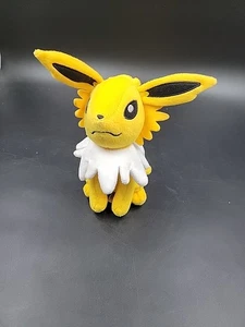 Pokémon Jolteon 2017 8" Plush - Picture 1 of 6