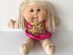 Cabbage Patch doll 2014 Jakks CPK Blonde Hair Brown Eyes Postage Included - Picture 1 of 12