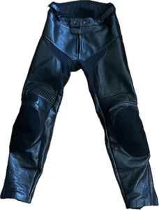 Vanson Thick Leather Motorcycle Riding Protective Armor Pants Men’s 30 Black EUC - Bild 1 von 13