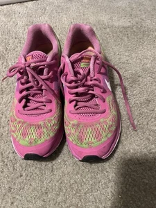 Scarpe da donna Nike taglia 8 (616462 - 613) rosa e verde - Foto 1 di 5