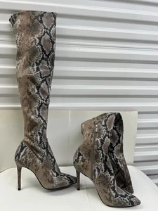 Stivali snake elasticizzati sopra il ginocchio Jessica Simpson JS LIVELLE DONNA TAGLIA 9,5 M - Foto 1 di 10