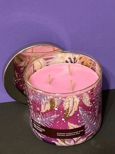 Bath & Body Works ~ Vela perfumada de 3 mechas White Barn "BIRCHWOOD HARD" 14,5 OZ - Imagen 1 de 5