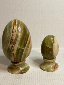 Vintage 2 Green Chalcedony Onyx Eggs Large 7" Small 4 3/4" Banded, Pakistan  - Picture 1 of 12