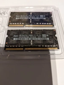 Hynix 8GB PC3 12800 1600 DDR3 Macbook RAM Memory 4GB x 2 Kit HMT351S6CFR8C - Picture 1 of 2