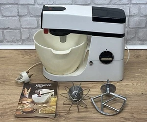 Tidy Kenwood Chef A901 Food Mixer With Booklet & 2 Whisks - Picture 1 of 15