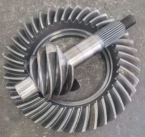 USED - Motive Ford 9" 5.57 Gear Set - Ford 9 Inch - 557 - Free Shipping!!! - Picture 1 of 13