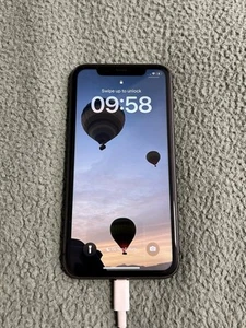 Apple iPhone 11 - 64GB - Black Excellent condition - Unlocked - Fast Shipping - Afbeelding 1 van 8