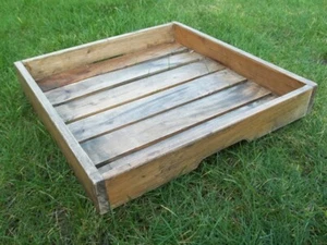Tablett aus nachhaltigem Recycling-Holz, im Kolonialstil handgefertigt - Bild 1 von 4