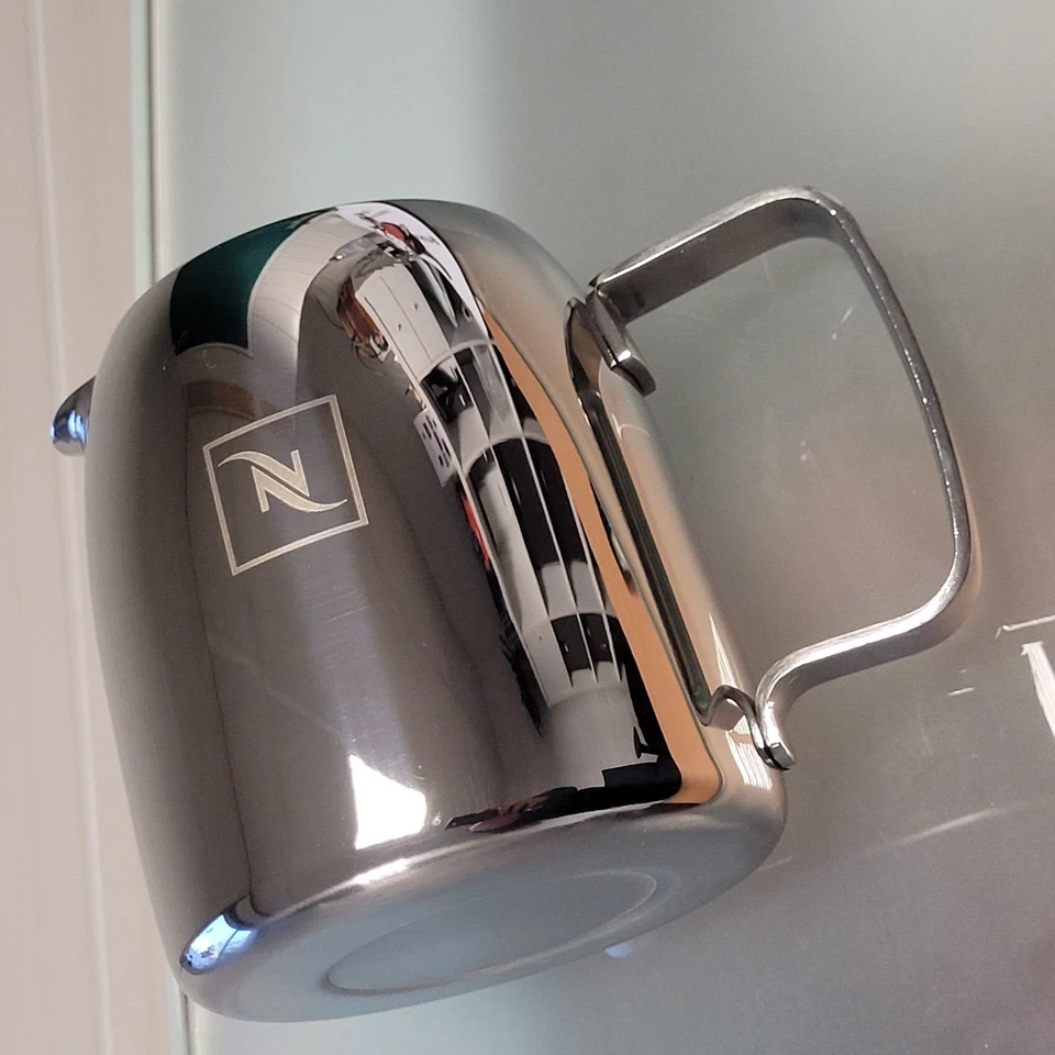 Nespresso - Pot à lait Inox/ Stainless 500 ml - neuf dans son caron d'origine - Photo 1/4