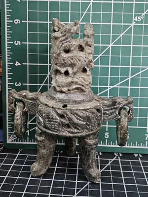 Quemador de incienso trípode de piedra verde tallada - Temática serpiente dragón - Leer daños Foto 1 de 4