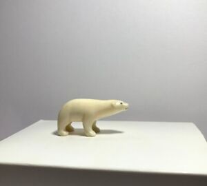 Vintage Inuit Native Alaskan Eskimo Stonehard Carved Bear