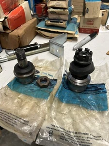 1973-1979 Ford Truck D3TZ-3049-A Upper Ball Joint NOS NEW USA - Picture 1 of 5