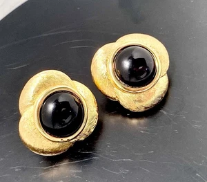 NAPIER Orecchini Vintage Fiori Clip On Nero Cabochon Tono Oro 1 Pollice - Foto 1 di 9