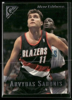 1995-96 Topps - Arvydas Sabonis #40 - Image 1 of 2