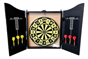 Churchill Pub Sports Dart Board Cabinet Set with Darts Chalk Excellent Conditn - Picture 1 of 4