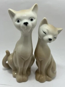 Pair of Otagiri Mercantile Company OMC Siamese Cats Porcelain 5.5" - Picture 1 of 7