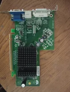 ATI Radeon X300 SE 128MB DVI VGA TV-Out PCI-E Video Card Dell Y8365 - Picture 1 of 6