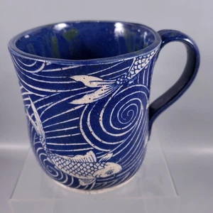 SIGNED DAWN DEETER Stoneware Blue Sgraffito Swirl Koi Fish ART POTTERY MUG - Picture 1 of 10