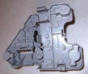 JAGUAR XJ 98 99 00 01 02 03 LH Luz trasera lateral del conductor Enchufe y bombillas OEM - Imagen 1 de 7