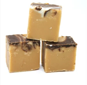 The Fudge Factory Kinder Bueno Fudge pick n Mix - Picture 1 of 1