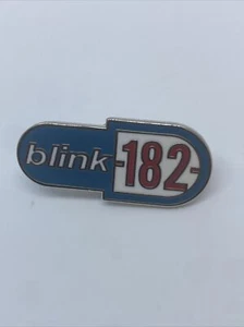 Blink 182 enamel pin Pop Punk MTV 90s Rock All The Small Things Guitar Music - Picture 1 of 4