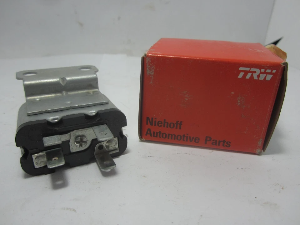 70-76 GM Transmission Control Spark A/C Compressor Relay NIEHOFF AR114 RY16 - Image 1 of 4
