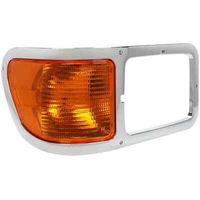 Right Headlight Bezel Signal Corner Light W/ Bulb For Ford F650 F750 2000-2015 - Image 1 of 4
