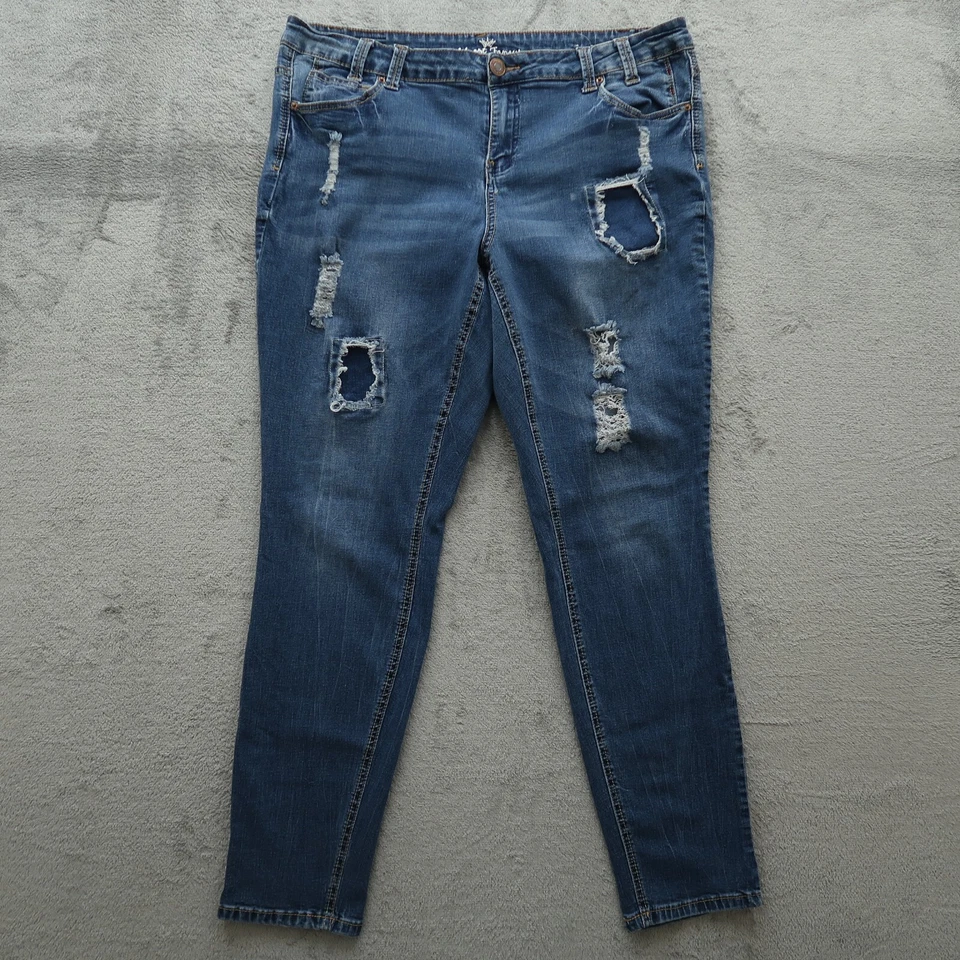 Almost Famous Jeans Women's 18 Mid-Rise Skinny Pants 36x28.5-Measured Distressed - Image 1 of 4