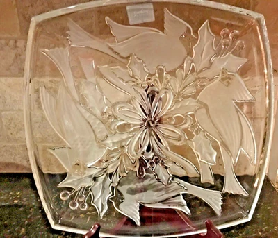 Prato Quadrado Gorham Holiday Traditions Cystal Cardinal Grande 13", Novo! Fosco - Imagem 1 de 4