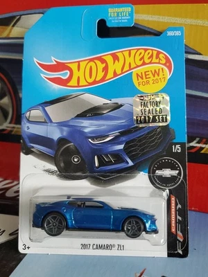 Holograma sellado de fábrica Hot Wheels Camaro Fifty nuevo para Camaro ZL1 2017 en azul Foto 1 de 4