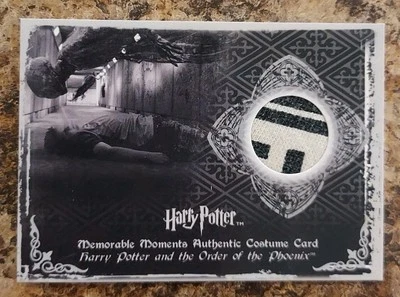 HARRY POTTER & THE ORDER OF THE PHOENIX Auth Costume Relic Card #210/590 ARTBOX - Image 1 of 2