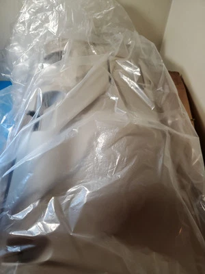 Painel de instrumentos 2003-2007 Chevrolet Malibu joelho apoio 16869030 - Imagem 1 de 2